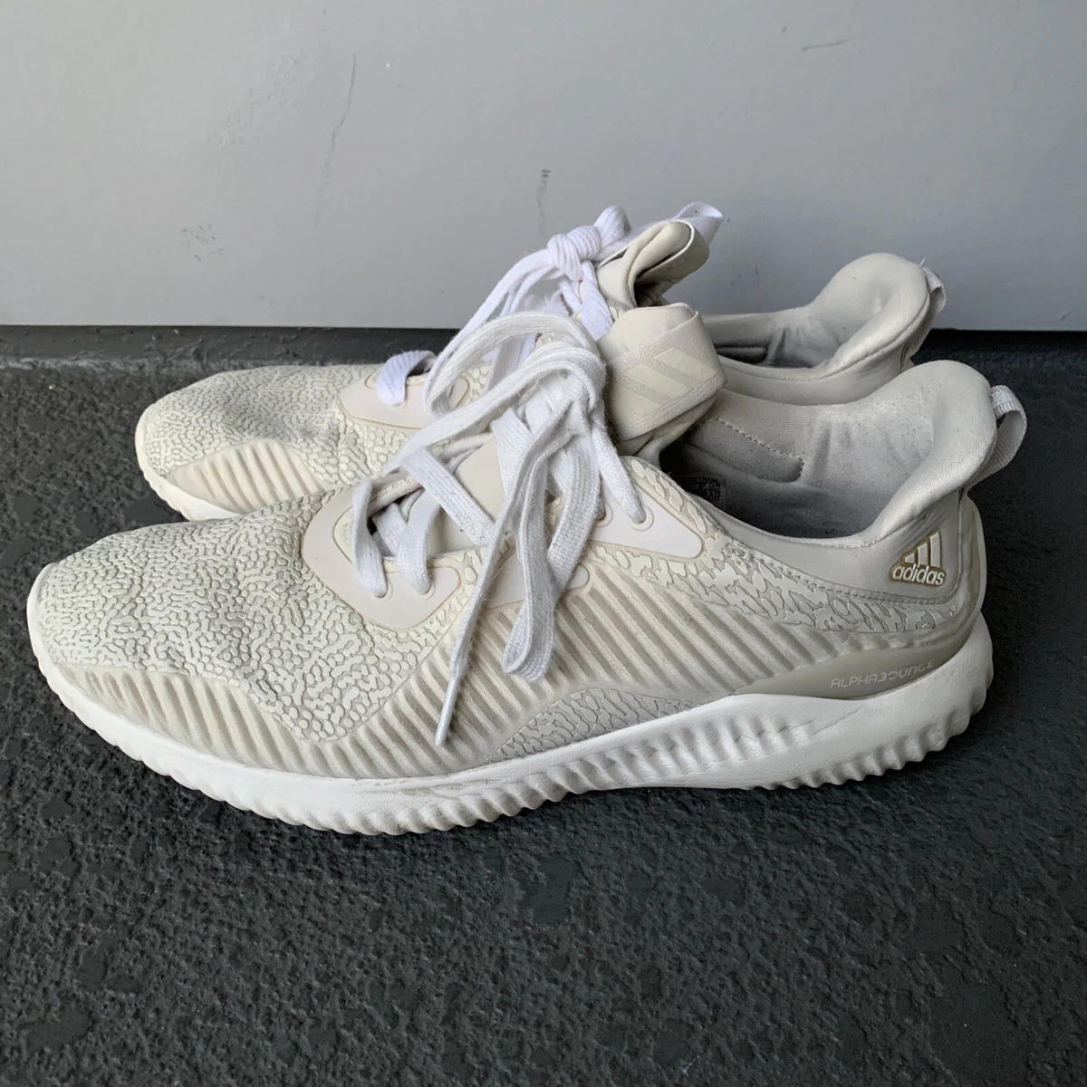 Compose Sjov Procent ADIDAS ALPHABOUNCE EM M CHALK CLOUD OFF WHITE TALC ULTRA BOOST NMD BW1207  10 | eBay