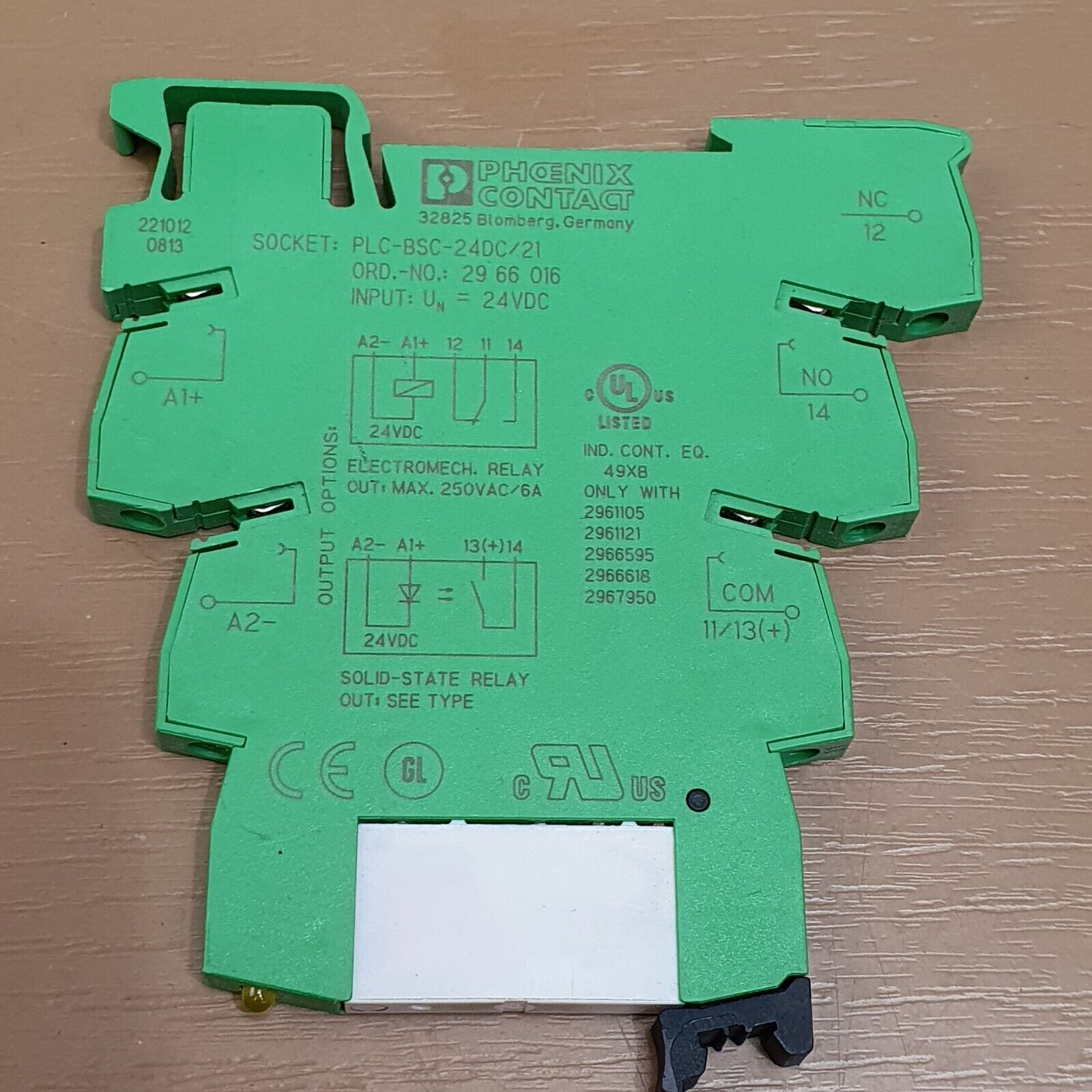 Phoenix Contact Relay Socket PLC-BSC-24DC/21 with Phoenix Contact ...