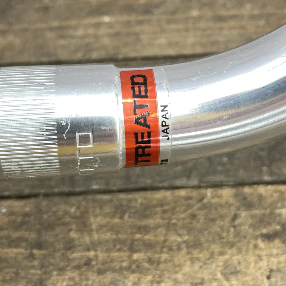 Guidão Nitto bigode 26.0 braçadeira RM016M alumínio tratado termicamente varredura Japão - Imagem 2 de 4