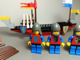 Lego Castle Lion Knights Set 6049 Viking Voyager