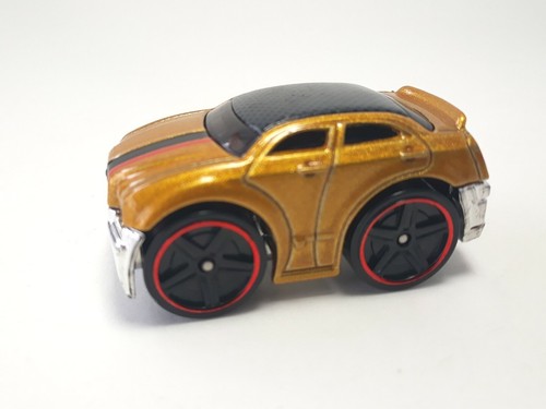 Hot Wheels Chrysler 300C goldgetönte lose Sammler - Bild 4 von 8