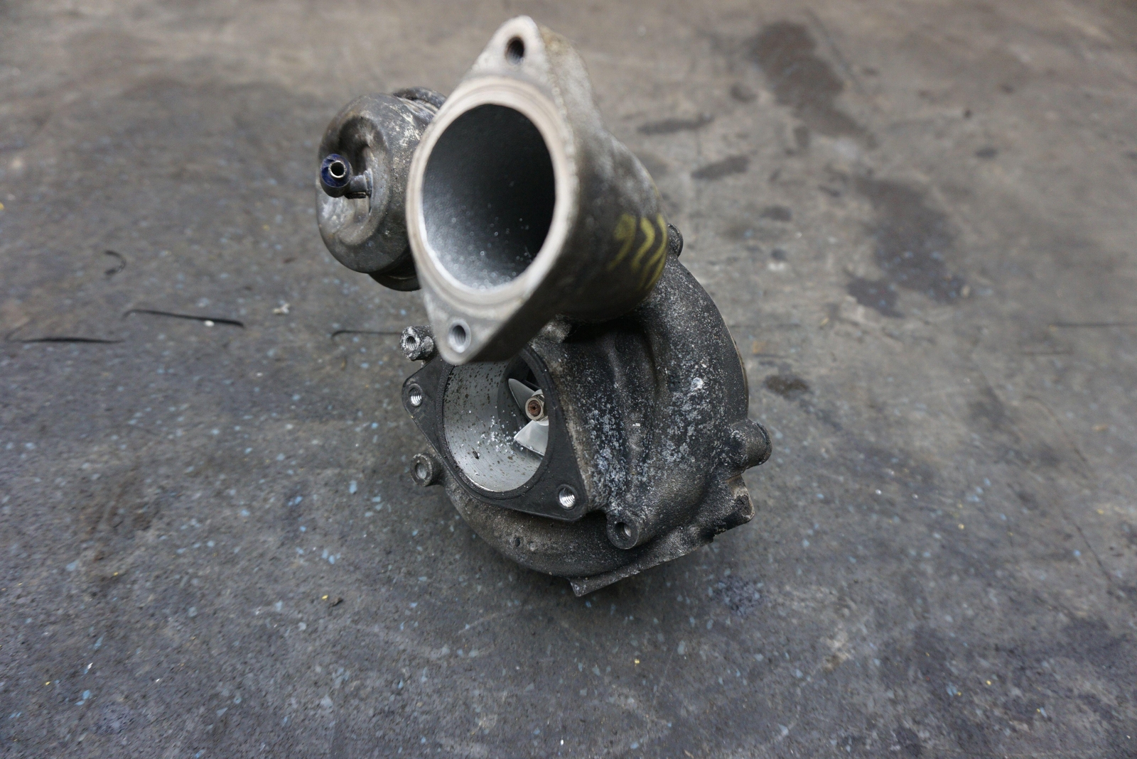 Right Turbo Turbocharger Assembly 307672 OEM Ferrari California T 2015 *Note*