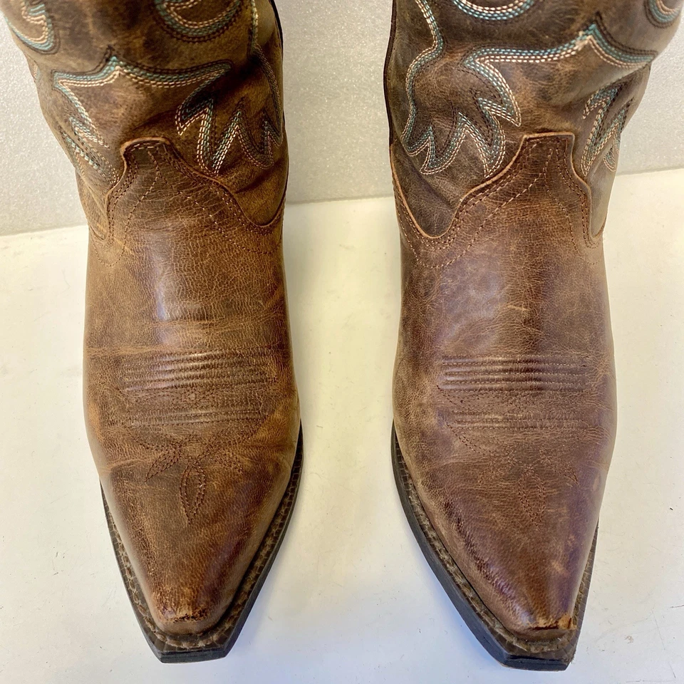 Botas sociais femininas Laredo Western cowboy cowgirl tamanho 7W biqueira recortada 51078 marrom - Imagem 2 de 4