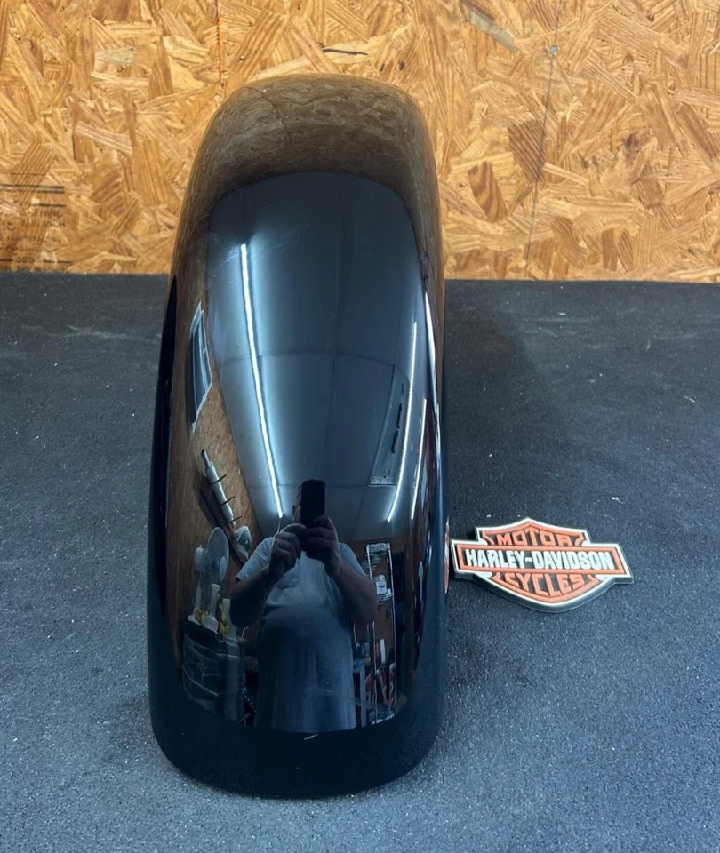 OEM HARLEY-DAVIDSON 2014-23 Touring Ultra Road Street Glide CVO Front Fender - Image 3 of 4