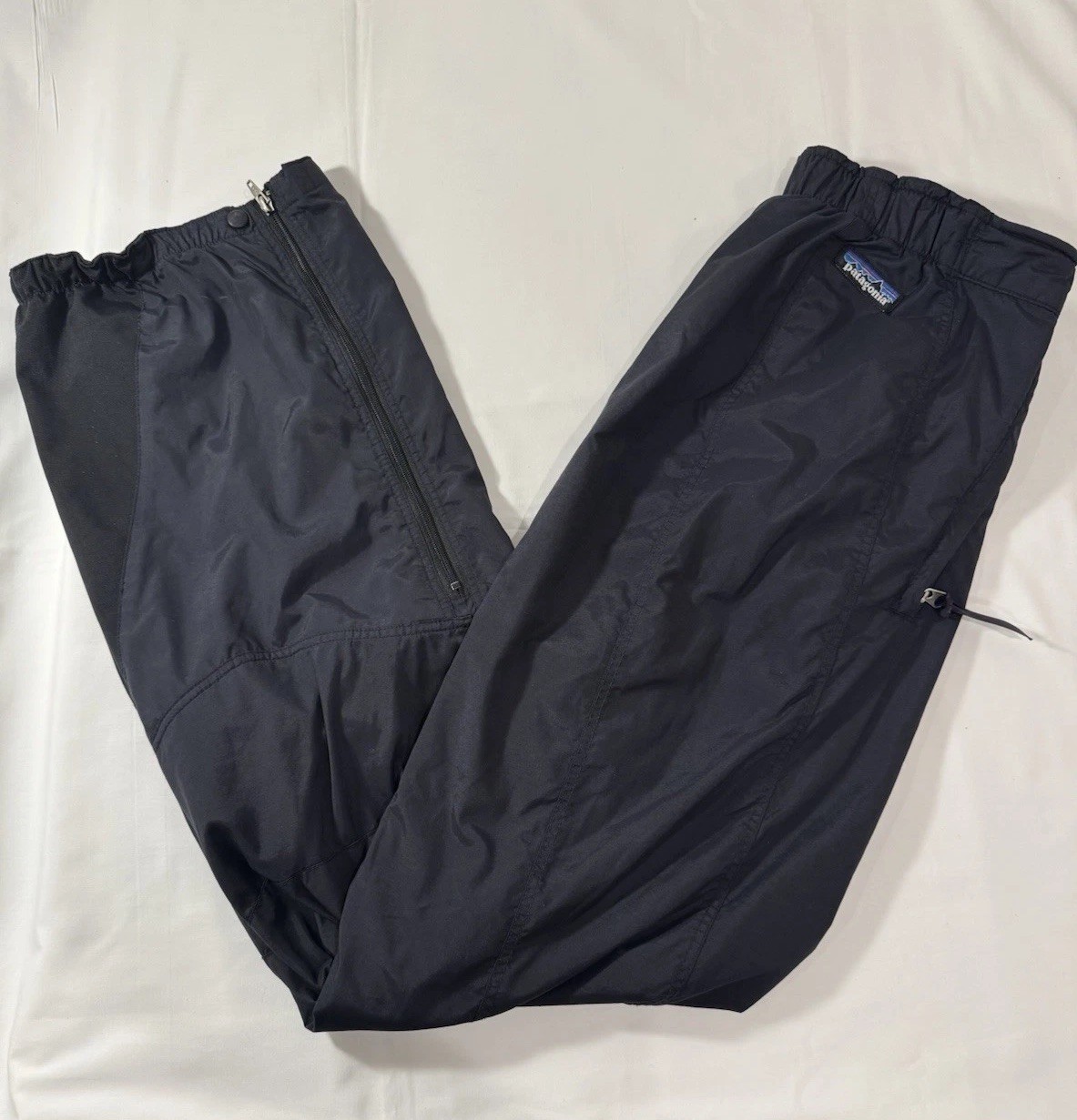 Vintage Patagonia Women’s Rain Pants Or Ski Pant Size 8 Black Nylon