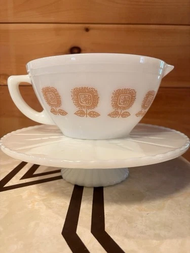 Federal Glass Co. Vintage Batter Mixing Bowl Sunflower Pattern