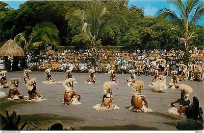 Tahiti - Ein Geliebter, hingerichtet von der Heiva Professional Group - CPM Format CPA -