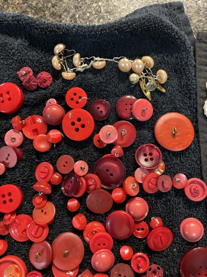 老式纽扣套装收纳盒混合木质黄铜塑料陶瓷玻璃-必看 — 第 4/4 张图片