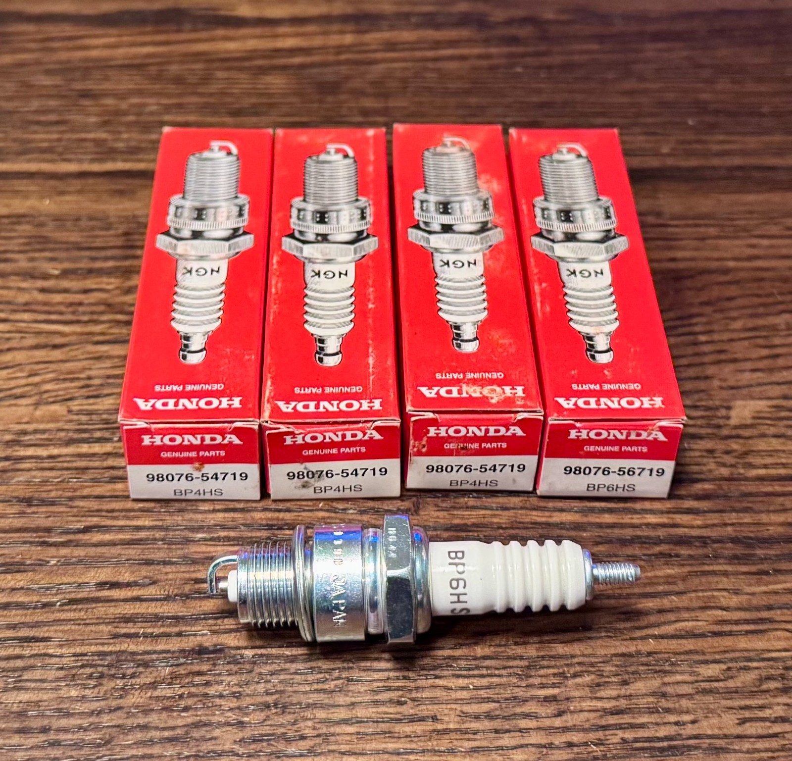 NGK BP4HS Honda 98076-54719 Spark Plugs Set of 4