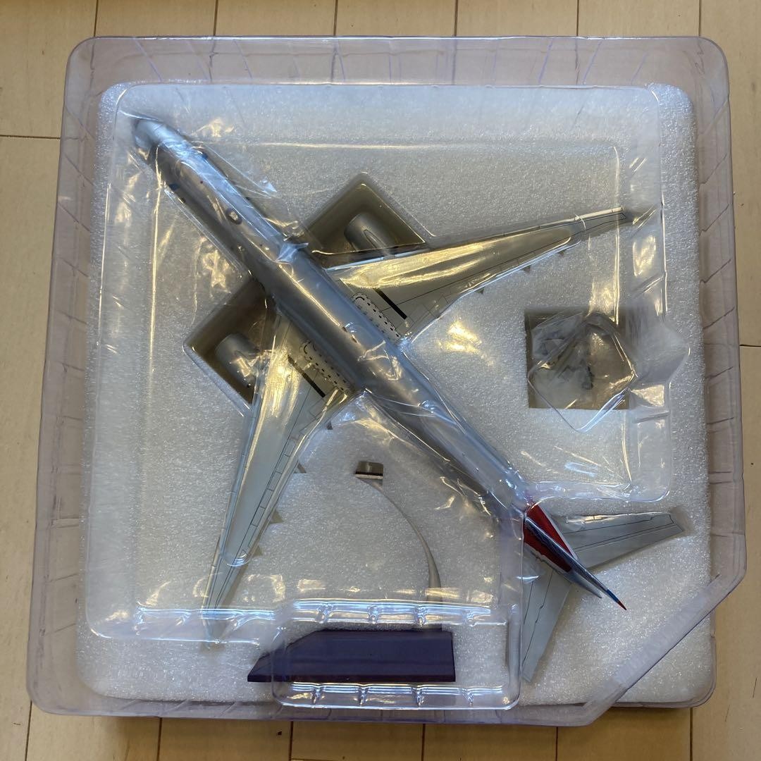 Gemini200 American Airlines B777-300ER 1/200 (please read