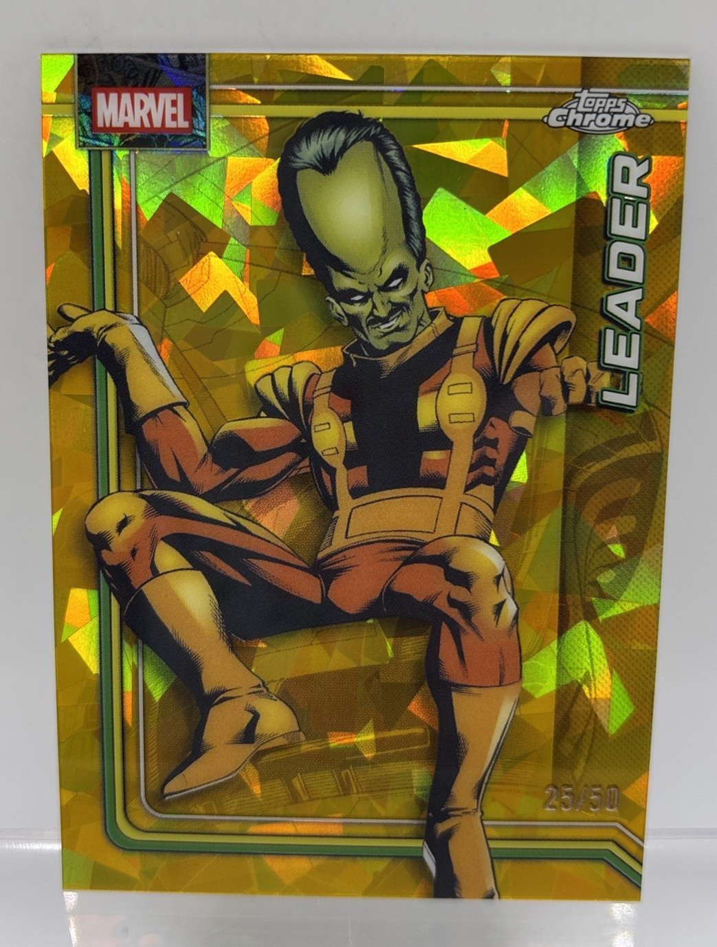 2026 Topps Chrome Marvel Leader #068 Gold Sapphire /50