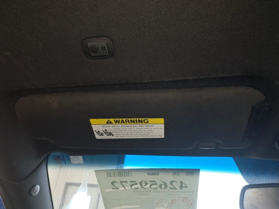 Hyundai Genesis 2014 conductor parasol izquierdo cupé usado 268-11531L Foto 2 de 4