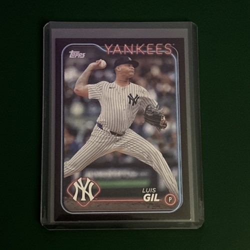 Luis Gil 2024 TOPPS UPDATE SERIES BLACK BORDER PARALLEL /74 NEW YORK YANKEES