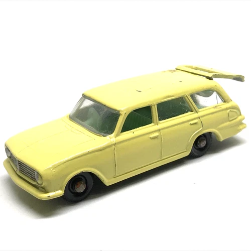 Lesney Matchbox Vauxhall Victor Estate Car No. 38 1963 Yellow - Made In England
