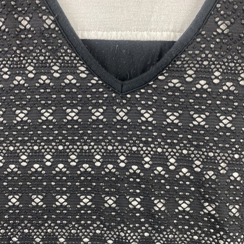 Catherines 1X Top Negro Crochet Encaje Malla Superposición Cuello en V Manga Corta Plus - Imagen 4 de 10