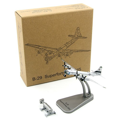 1:300 Scale Alloy Diecast Military Model USAF B-29 Superfortress Bomber Aircraft - Picture 15 of 15