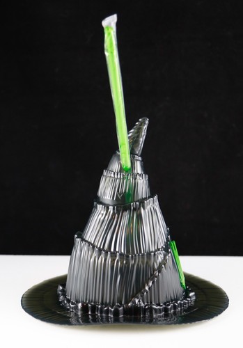 New 2024 Wicked Exclusive Elphaba Witch Hat Sipper Cup & Straw - 第 3/8 張圖片