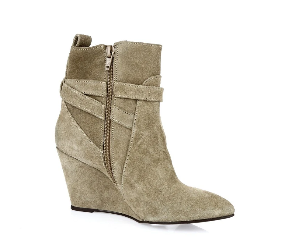 Botas de tornozelo femininas CHARLES DAVID camurça acastanhada cunha tamanho. 36,5 US$ 140 - Imagem 4 de 4