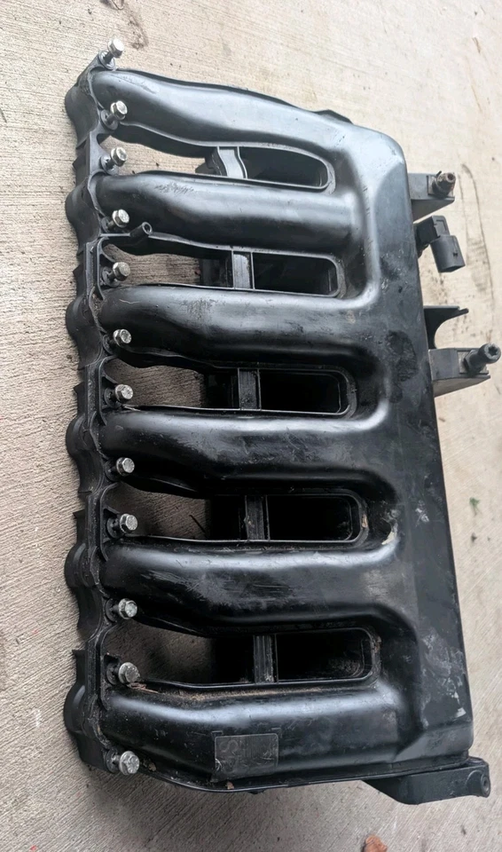2009-2013 BMW X5 335D E70 E90 3.0L Diesel Engine Intake Manifold 7790480 - Image 4 of 4