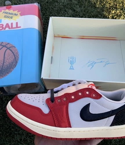 Sz6.5 = Sz8  Women - Trophy Room x Air Jordan 1 Retro OG SP “Rookie Card - Away”