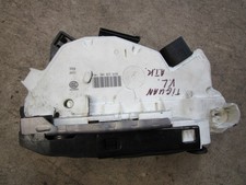 Stellmotor vorne links VW Scirocco Tiguan Türschloß Schloß 5N1837015E