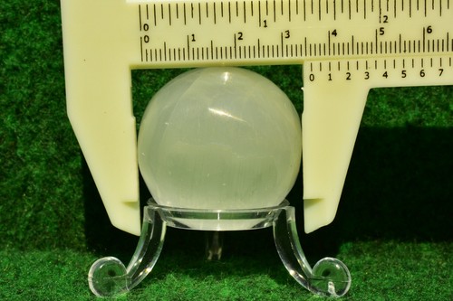 Selenite Crystal Sphere/Ball 5/6/8/11cm All Sizes Quartz-Scrying UK Quick Post - Picture 2 of 7