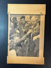 1991 Fidel Castro Gives Medals to US Water Polo Team Type 3 7x11 Original Photo