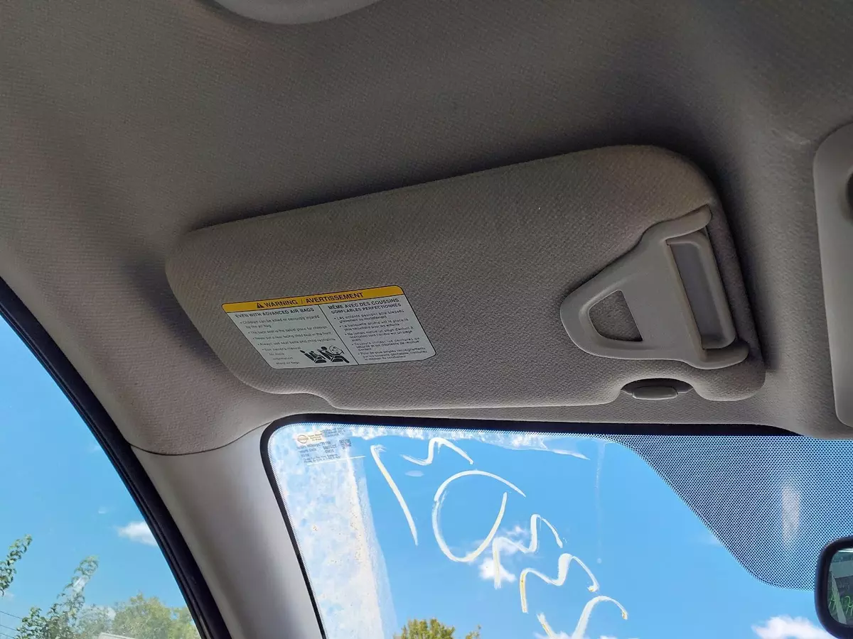 Used Left Sun Visor fits 2015 Nissan Sentra w sunroof Left Grade