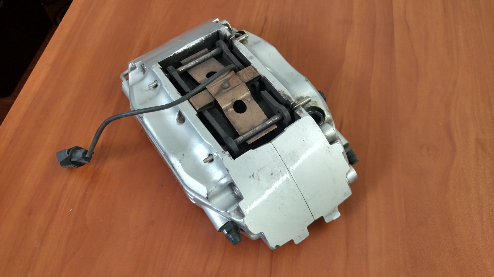 LAMBORGHINI GALLARDO REAR LEFT BRAKE CALIPER OEM 400615405L 