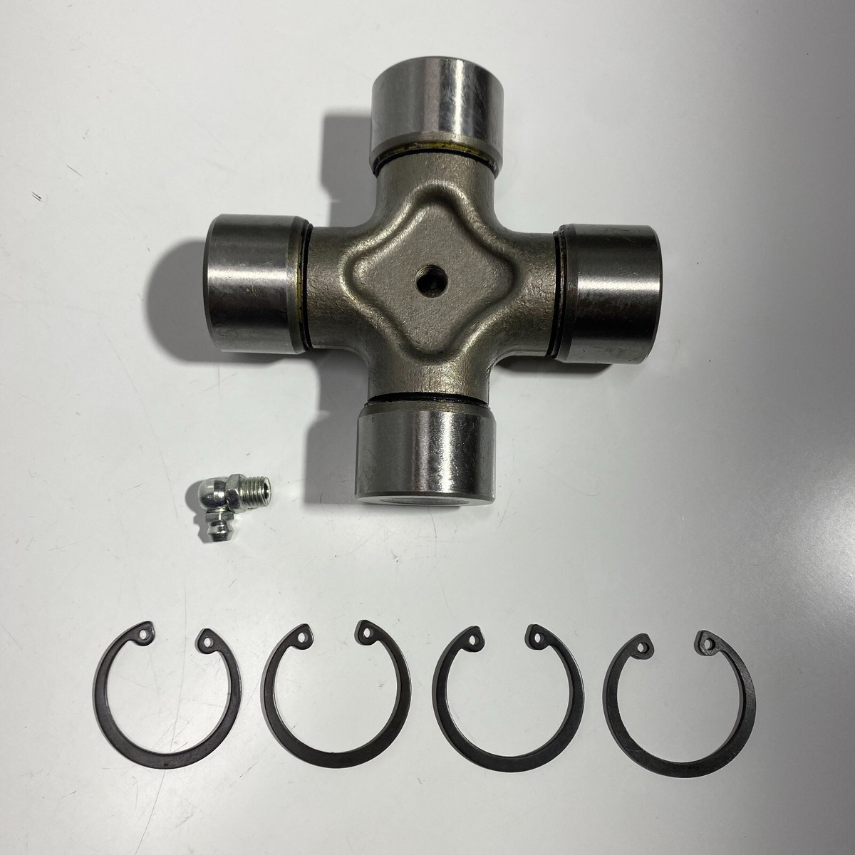 Joint Propeller Drive Shaft 33 x 103 for ISUZU NPR NQR 4HK1 Joint Propeller Drive Shaft 33 x 103 for ISUZU NPR NQR 4HK1