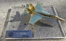 Northrop Grumman Award Factory Model F18 Desk Top Metal Aircraft