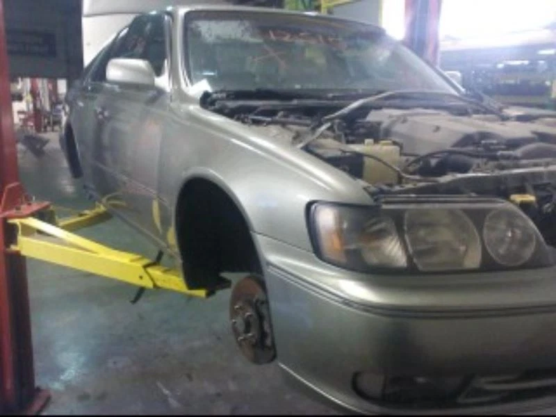 Condensador de CA a través de 10/99 compatible con 97-00 Infiniti Q45 14736 Foto 3 de 4