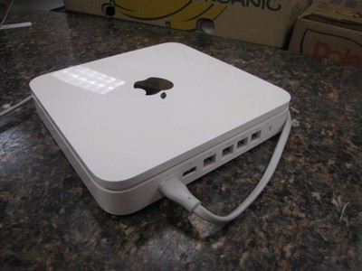 Apple AirPort Time Capsule 2TB A1355 3RD Generation w/ Power Cord