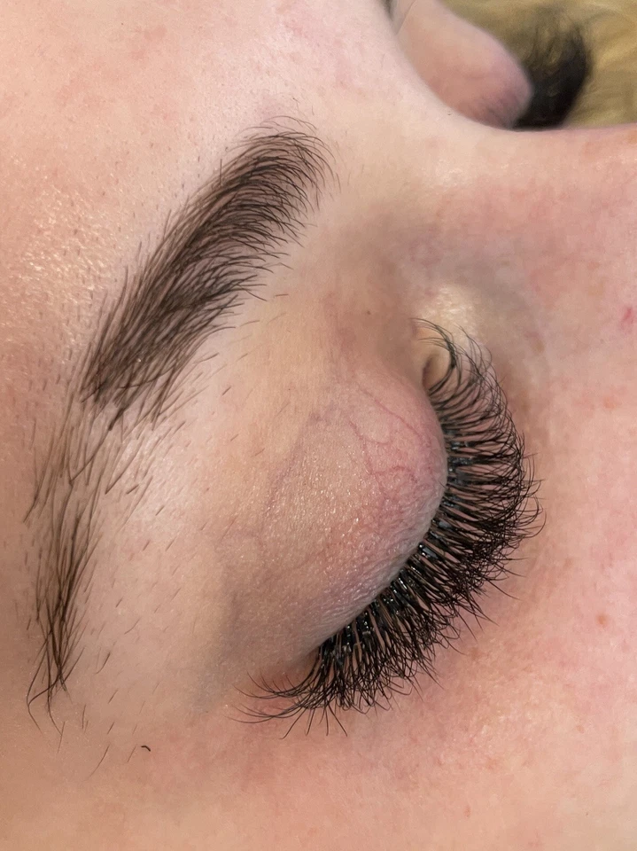 Ultra Cling Macy Eyelash Adhensive (10g) Drying 1-2 Seconds - Image 3 of 3