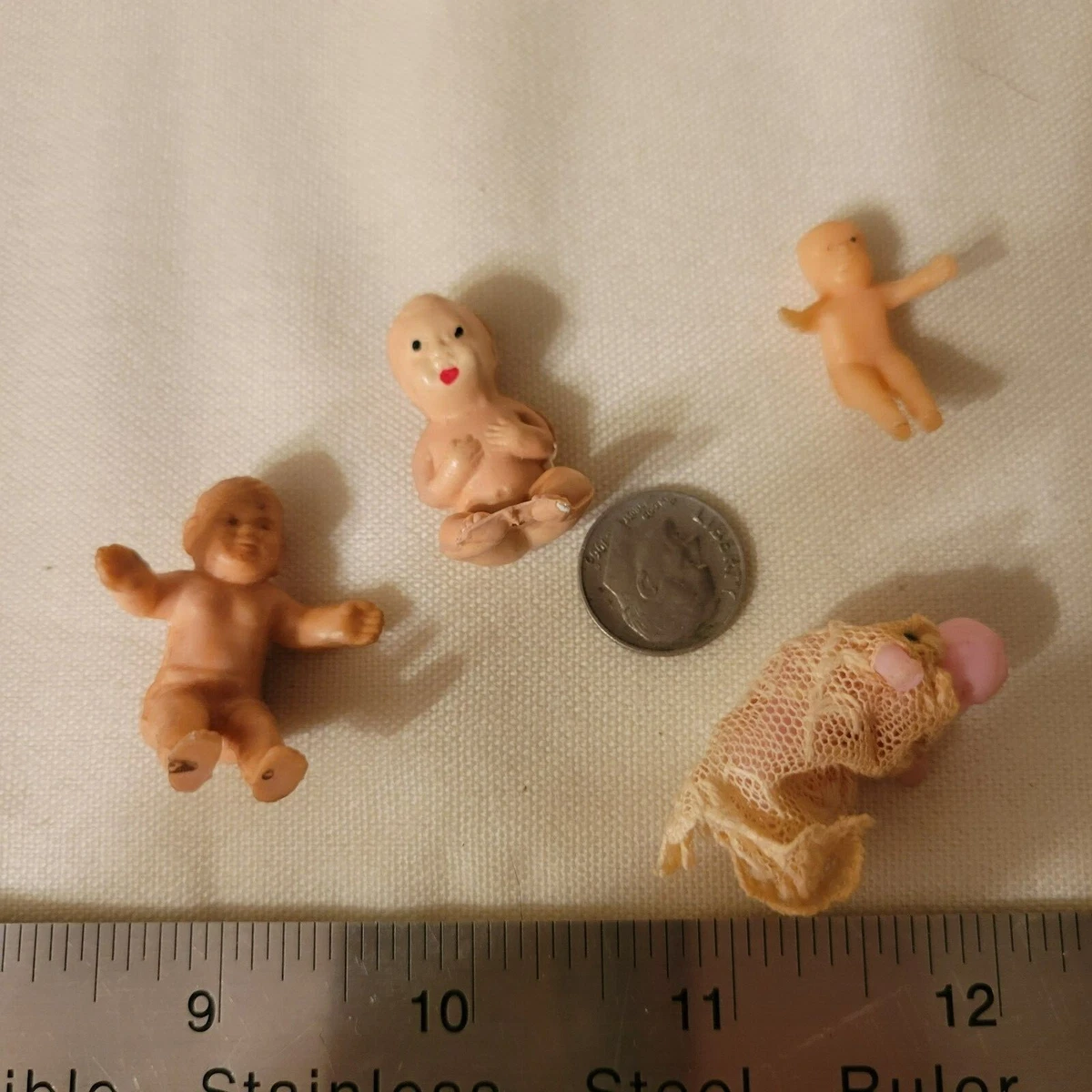 4 VINTAGE MINIATURE DOLLHOUSE SIZE BABY DOLLS Largest is 1 1 4