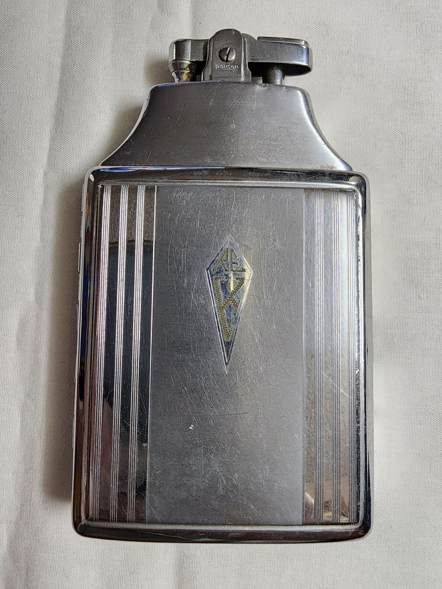 Vintage Ronson Art Metal Works Art Deco Mastercase Lighter. RARE 