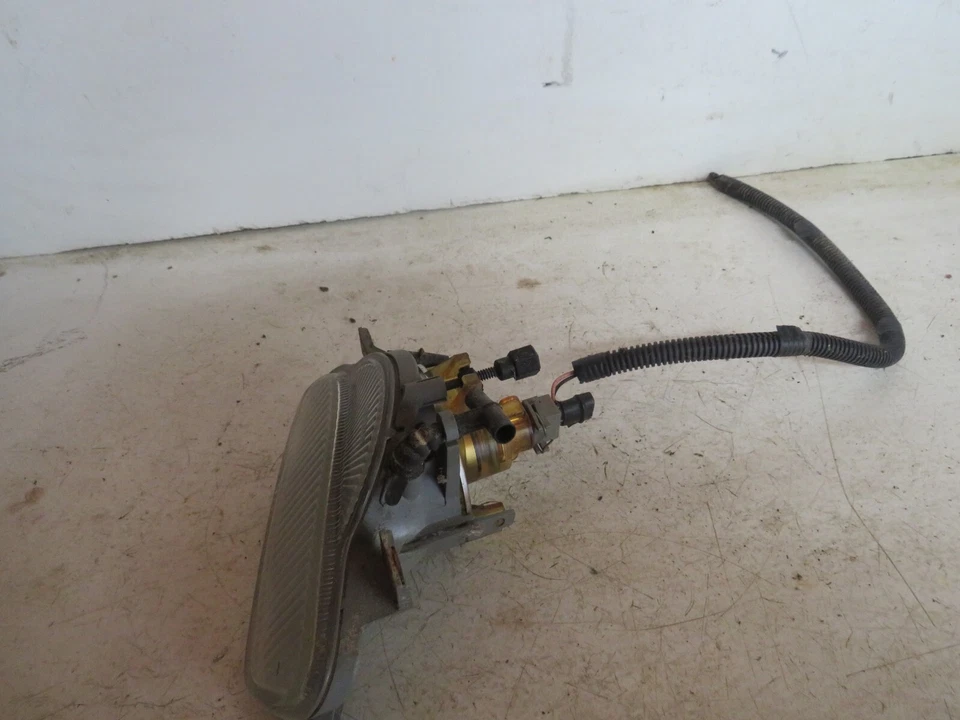 04 VOLVO V70 VAGÓN LUZ ANTINIEBLA IZQUIERDA CONDUCTOR LH Foto 3 de 4