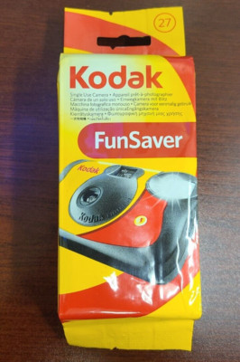 Kodak Funsaver  35 With Flash One Time Use Camera Indoor/Outdoor 7/2016