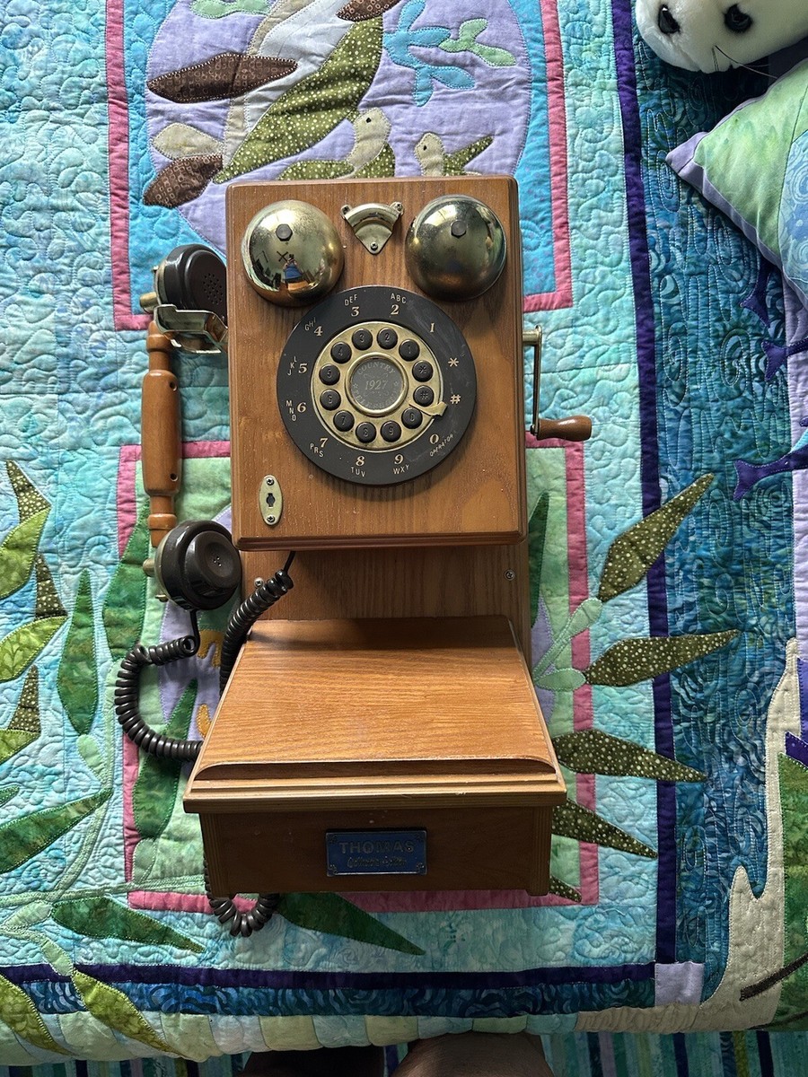 Vintage Country 1927 Telephone Thomas Edison Collectors Edition