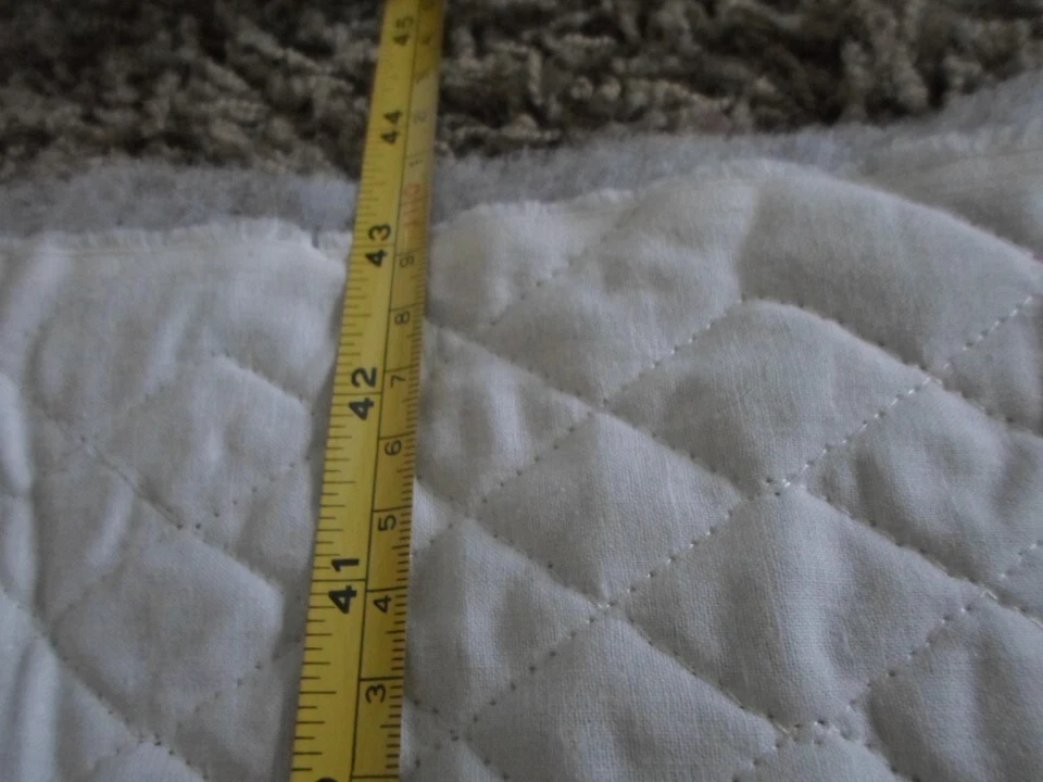 Crafts- fabric- quilting   43 inches by 40 inches-white-polyester - Image 4 of 4