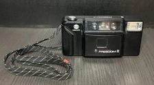 Minolta AutoFocus Freedom II - Point & Shoot 35mm Film Camera