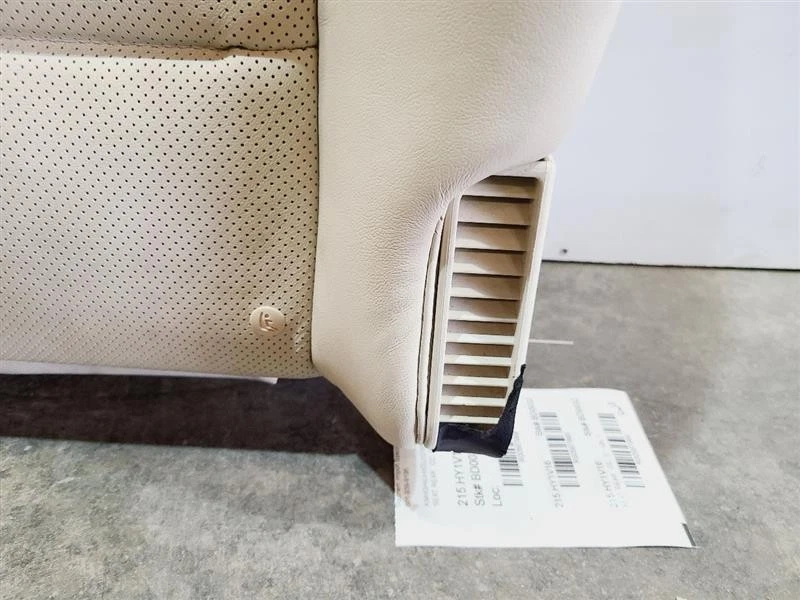 Passenger Rear Upper Seat Cushion Beige Leather Fits 2016 Hyundai Equus 567968 Foto 2 de 4