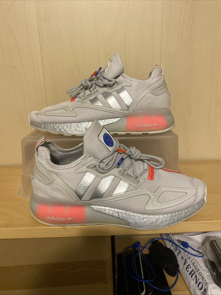 Preços baixos em Adidas ZX 2K Boost Grey Solar Red | eBay