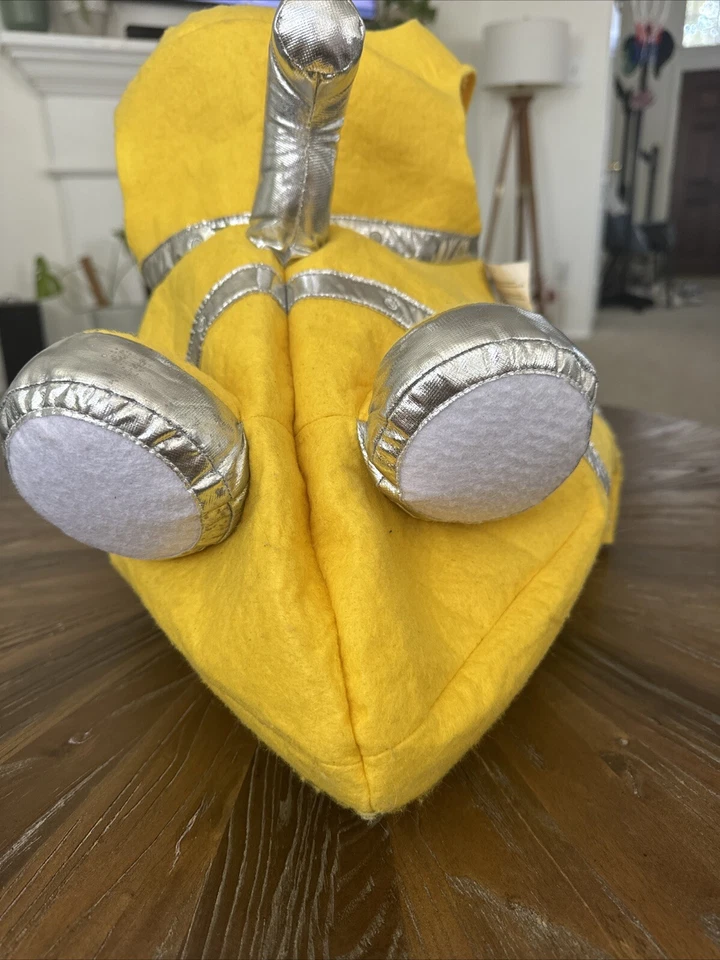 Fantasia de Halloween submarino amarelo 3D Pottery Barn Kids tamanho pequeno rara nova com etiquetas - Imagem 2 de 4