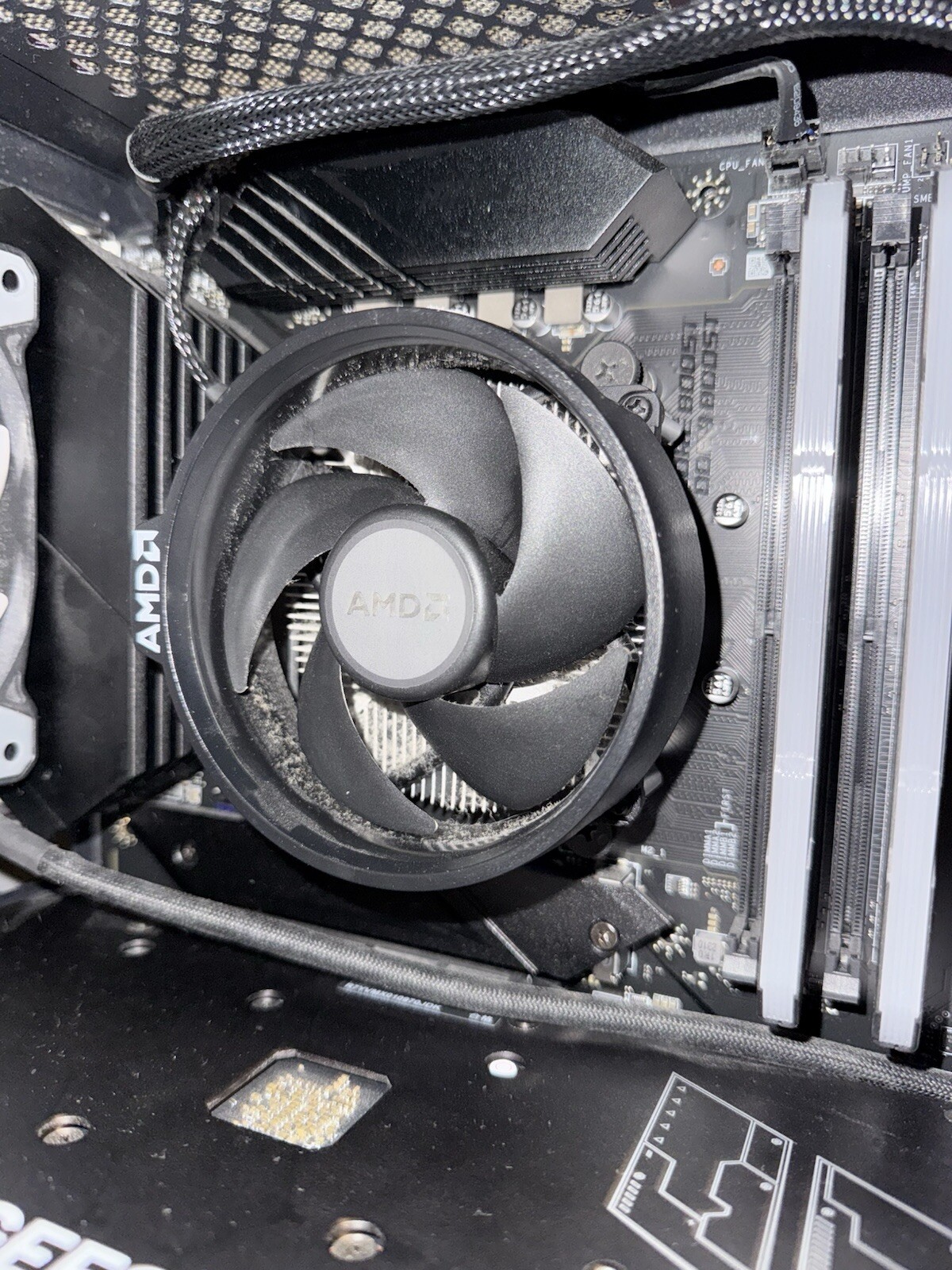 AMD Ryzen 7 5700G Processor (4.6 GHz, 8 Cores, Socket AM4)