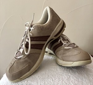 ryka hiking shoes