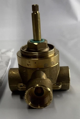 SIGNATURE HARDWARE SH6103 Divertor Rough in 3/4" 6 Way Transfer Valve - (NEW) - Picture 2 of 7