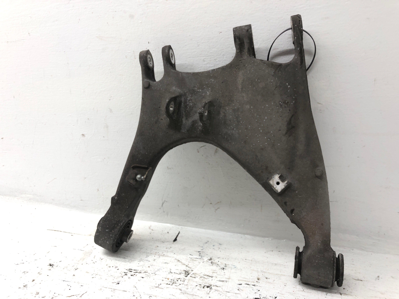 2006-2012 BENTLEY CONTINENTAL OEM LH LEFT REAR LOWER CONTROL ARM