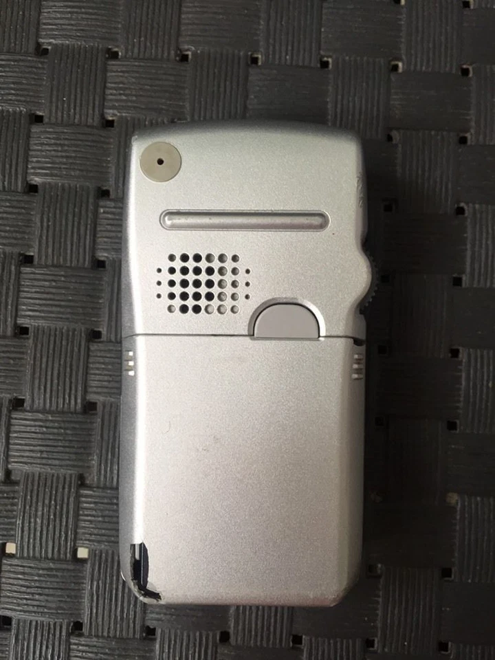 Téléphone Mobile Rétro Vintage Old Sony CMD Z7 - Photo 3/3