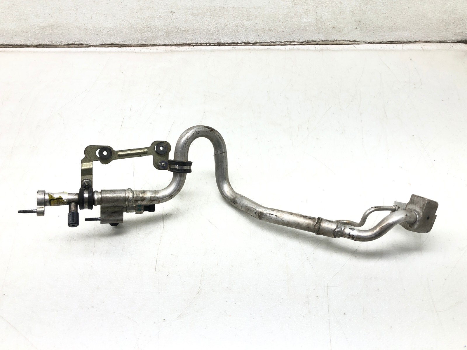 2017-2020 MASERATI LEVANTE HVAC A/C EVAPORATOR HOSE LINE PIPE OEM